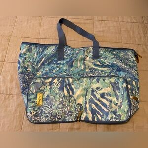 Lilly Pulitzer getaway packable tote
